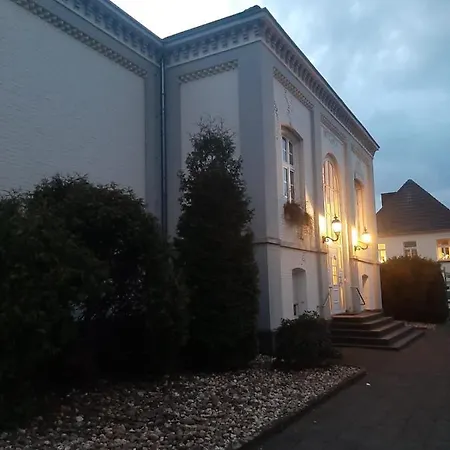 Wohnen Im Alten Amtsgericht Im Herzen Von Xanten